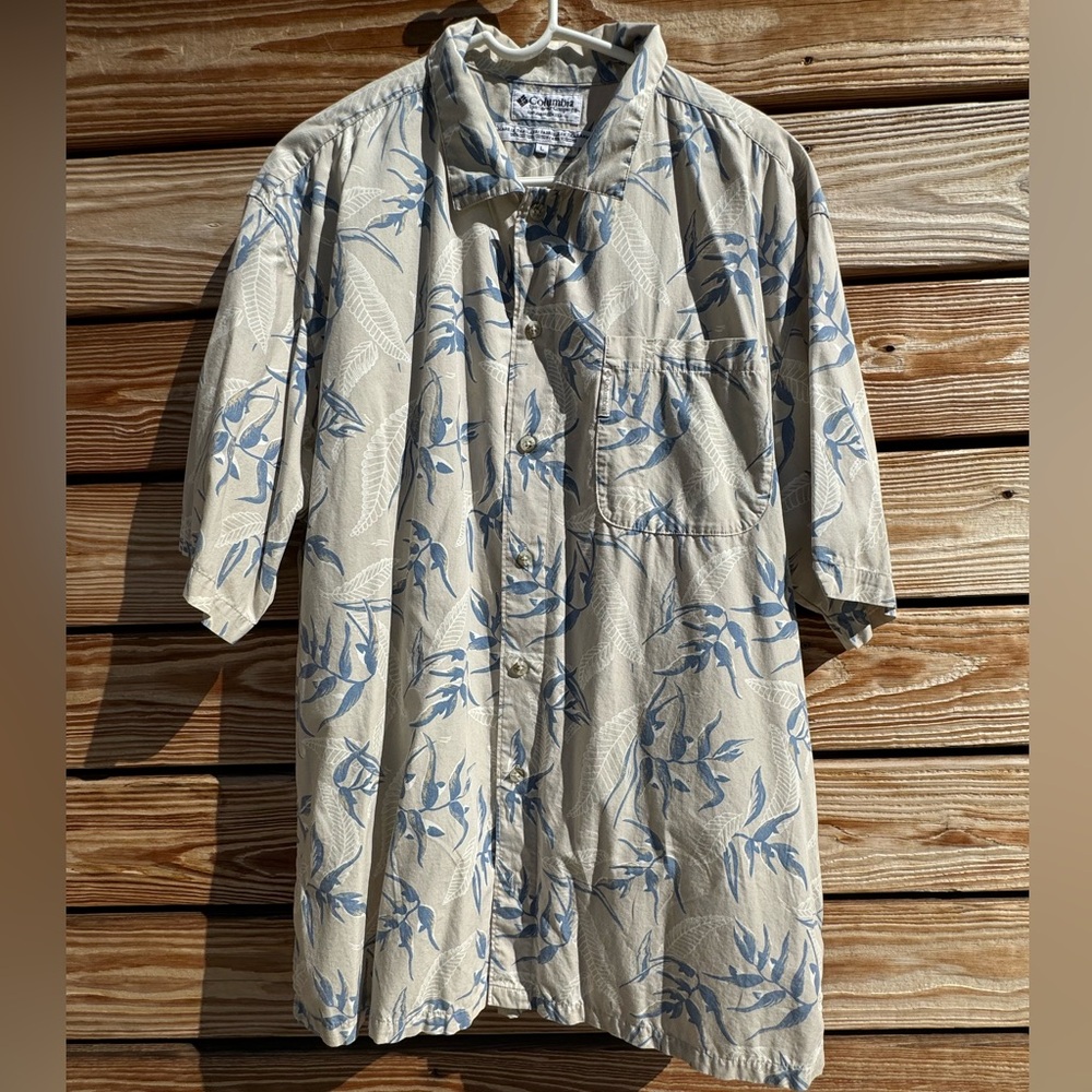 Columbia Hawaiian Floral Button Up Shirt